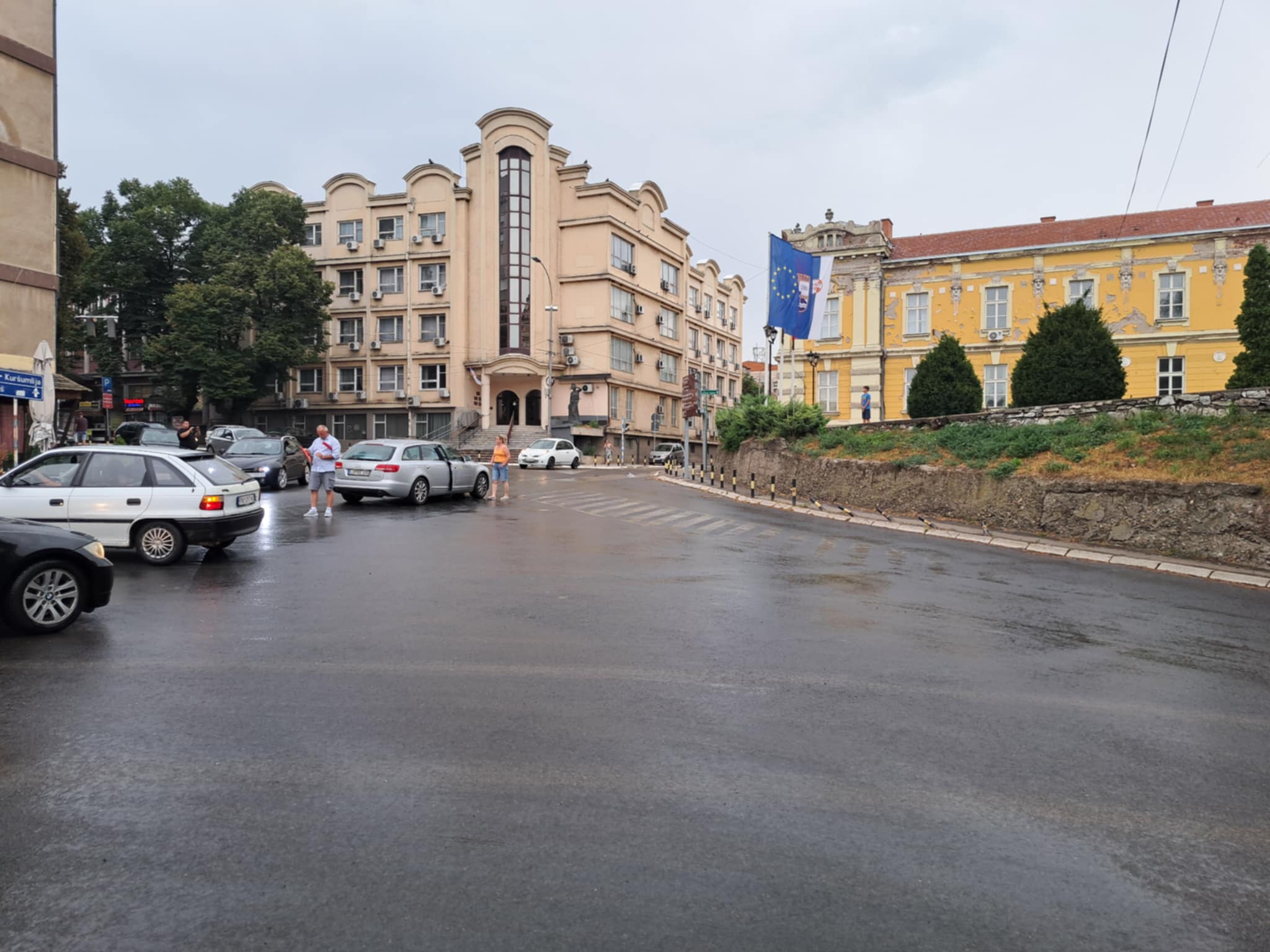 Saobraćajna nezgoda kod Gradske kuće