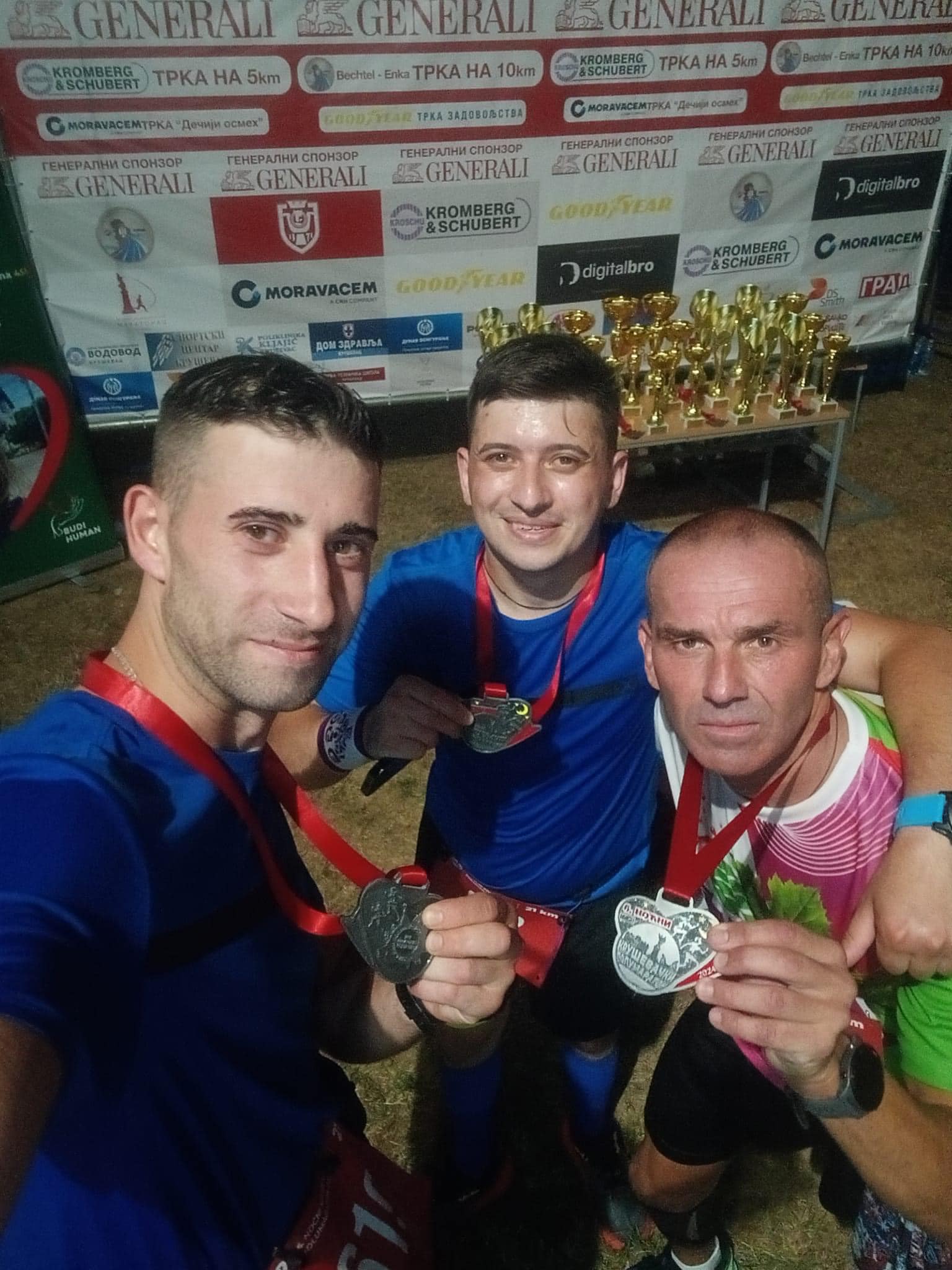 Aleksandar i Mario učestvovali na kruševačkom polumaratonu